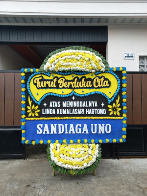 Papan Bunga Duka di Saradan